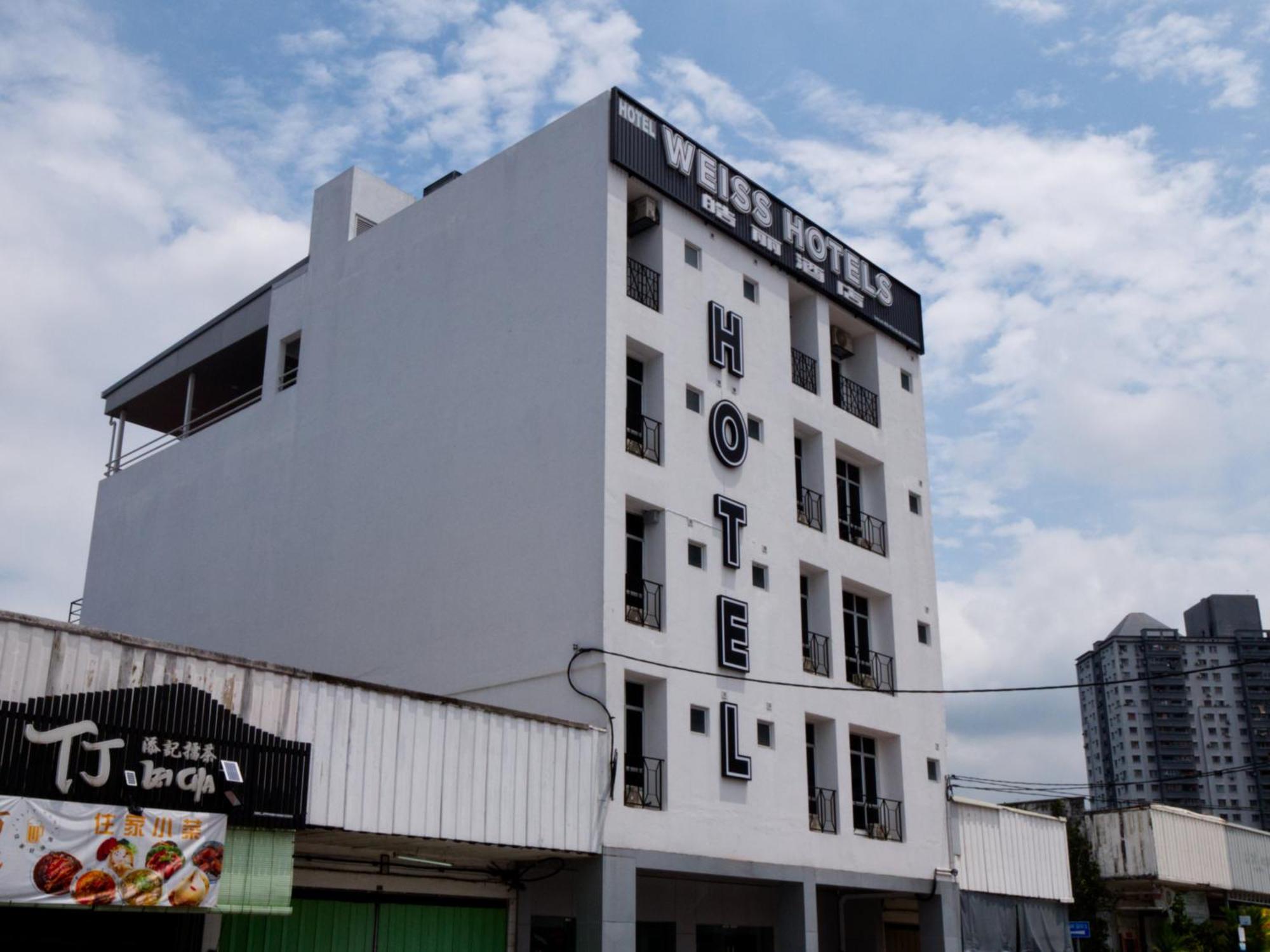 Weiss Hotels Kepong Baru Kampong Jawa Tengah Exterior foto