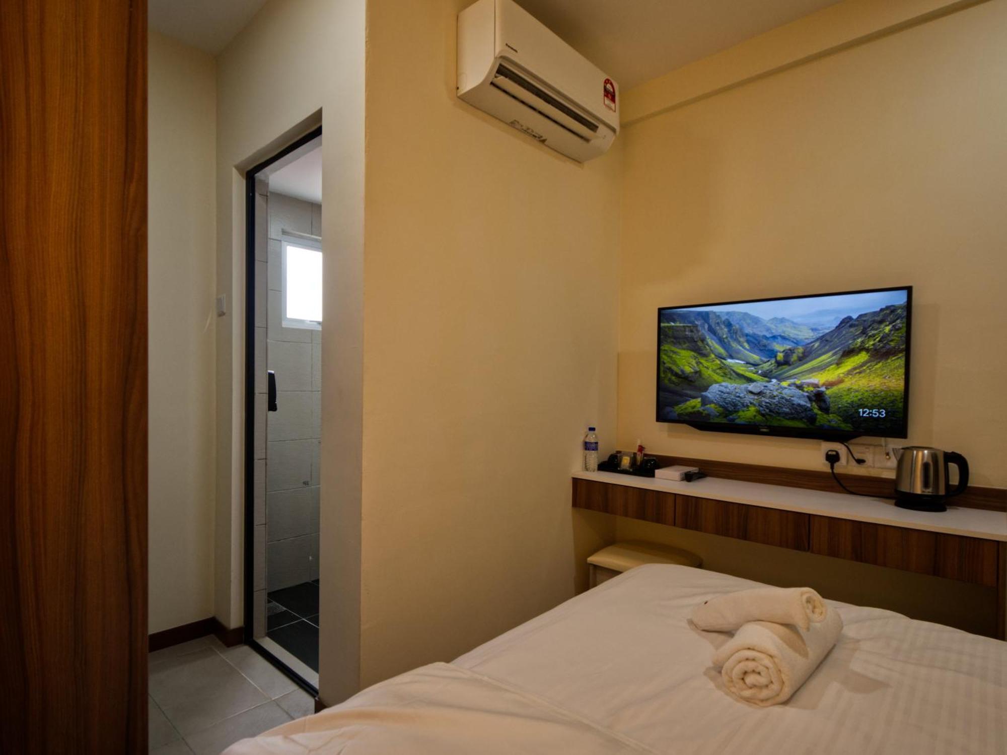 Weiss Hotels Kepong Baru Kampong Jawa Tengah Zimmer foto
